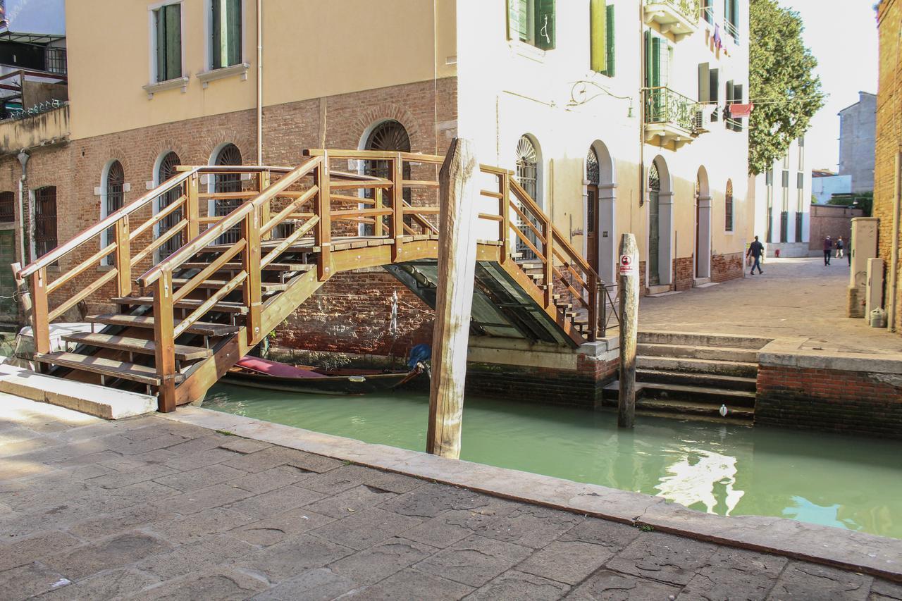 Centrale Mazzoni 15 Venecia Exterior foto